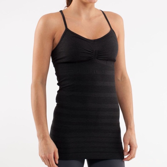 J234 Lululemon Ebb & Flow Tank In Black - Picture 1 of 4